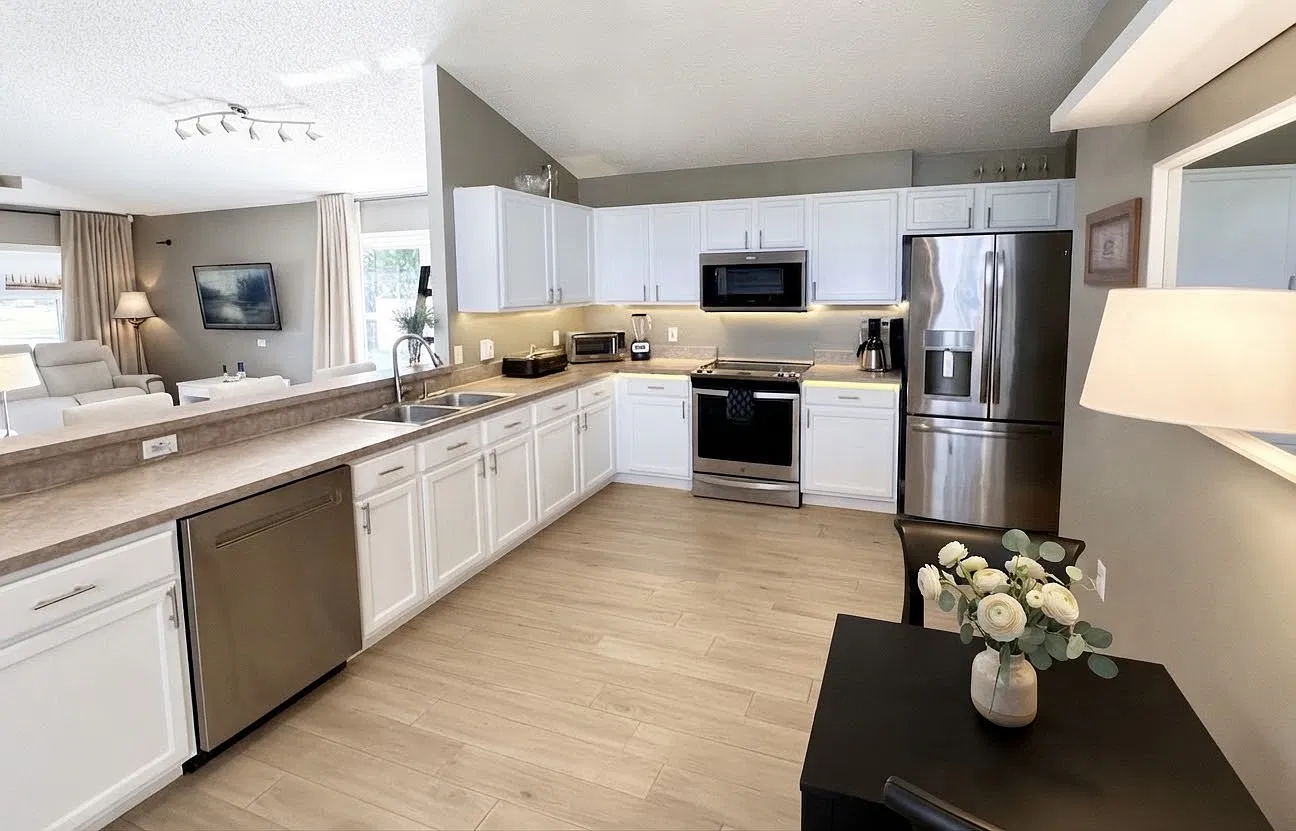 3 bed, 1850 sqft, $2,700 — Photo 3
