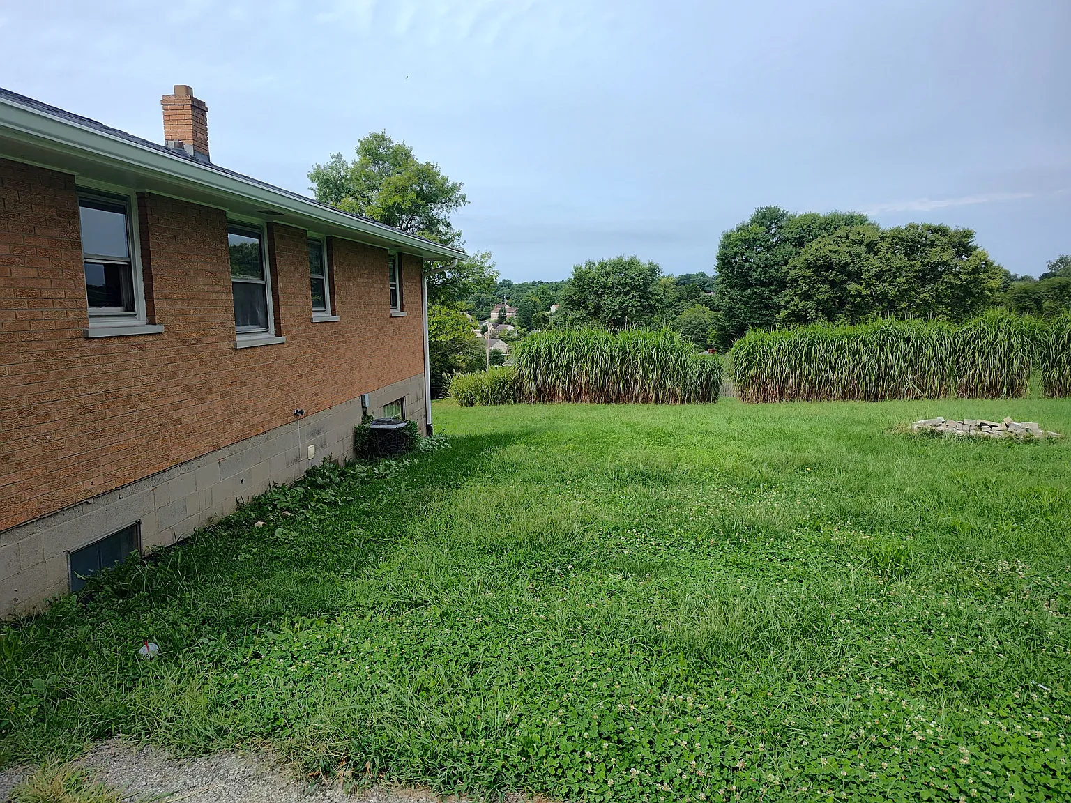 3 bed, 1200 sqft, $1,800 — Photo 4