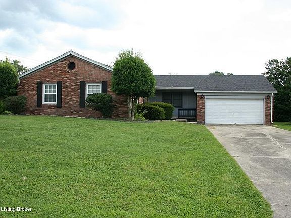 5th image of 15 Red Bud Way