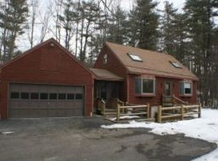 112 Forest Rd, Wolfeboro, NH 03894