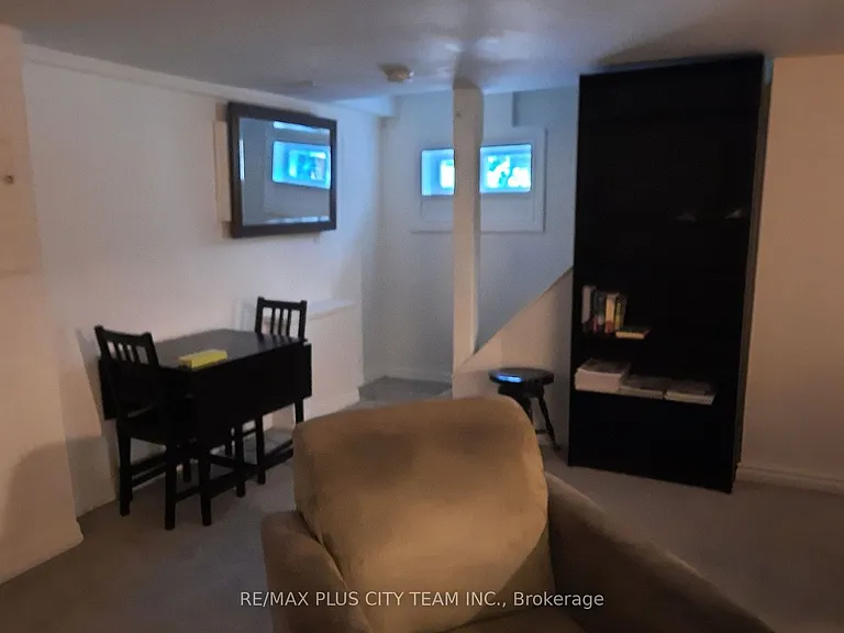 159 Brooklawn Ave #BASEMENT — Photo 4