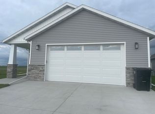 7581 23rd St S, Fargo, ND 58104