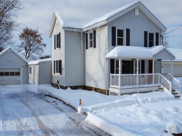 119 Maple Avenue, Fort Hunter, NY 12069