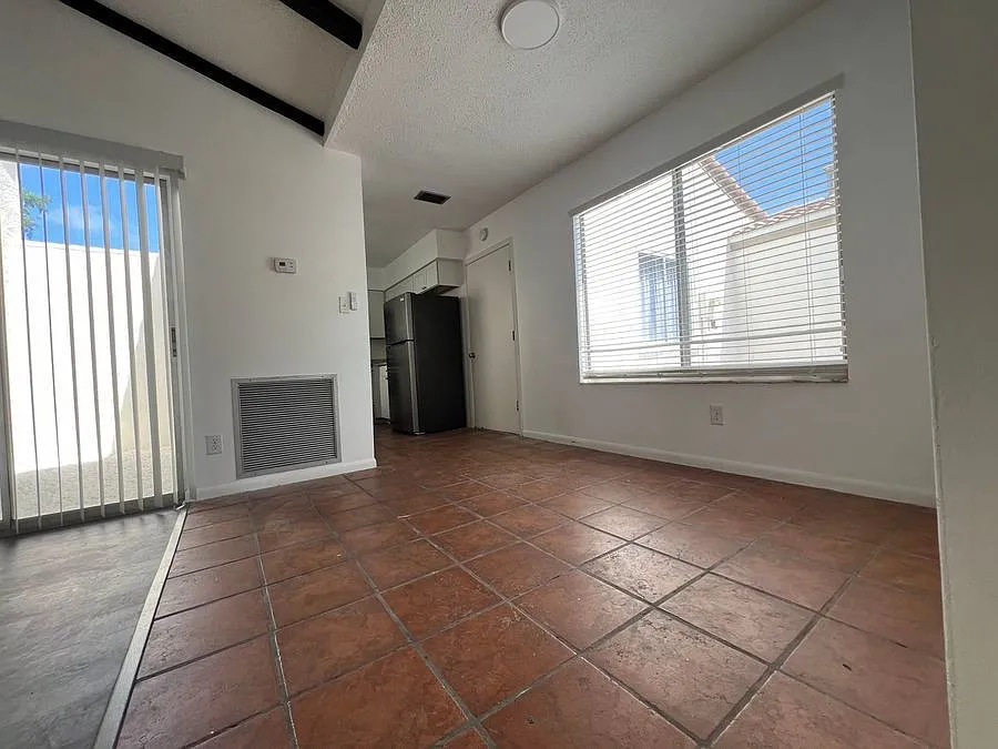 151 Mariposa St — Photo 4