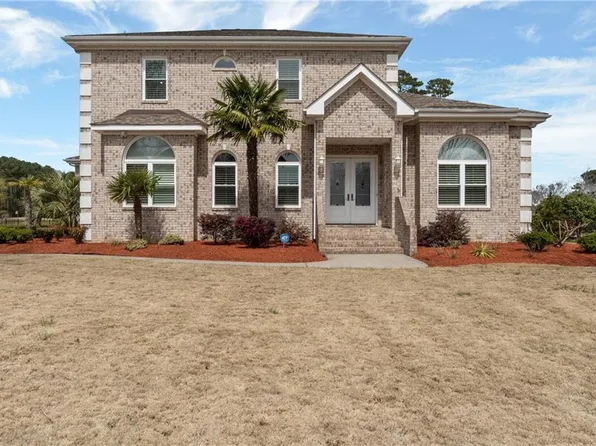 3045 Heron Ridge Dr, Virginia Beach, VA 23456