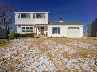 4 N Fork Rd, Laurel Springs, NJ 08021