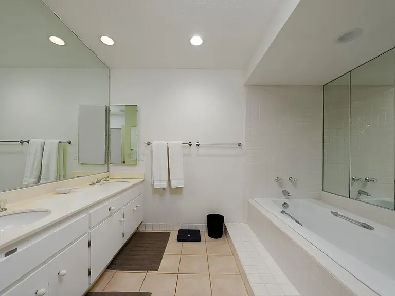 1511 E Twin Palms Dr — Photo 26