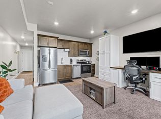 2101 N Main St #203, Sunset, UT 84015