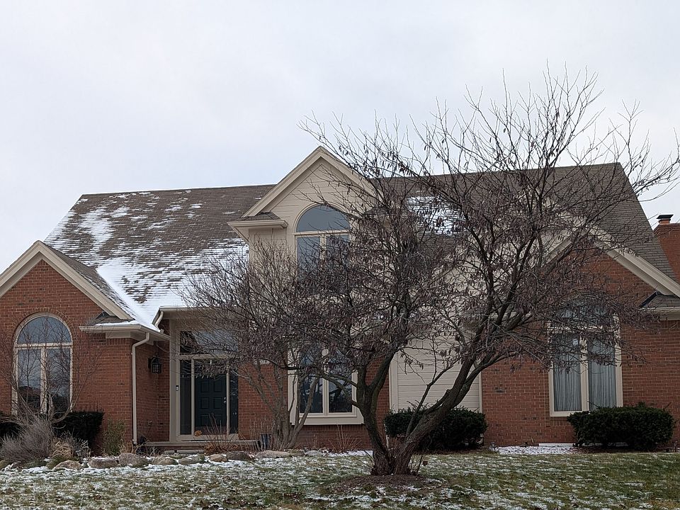 1st image of 1075 Redding Dr