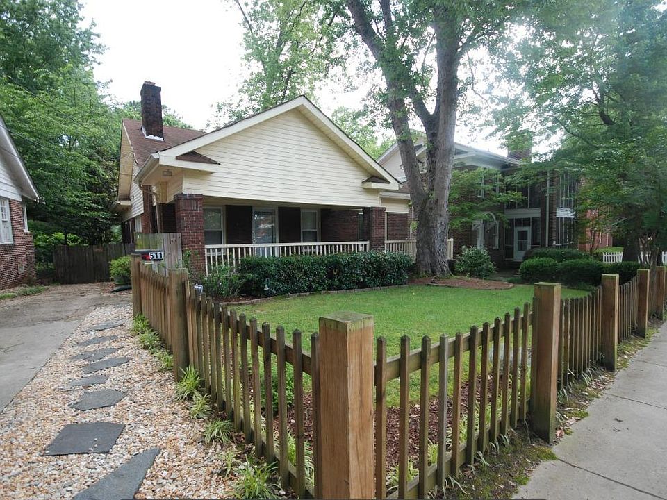 Charming bungalow, just steps from the Beltline!