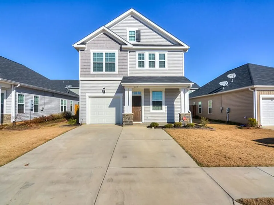 407 Brantley Cove Cir