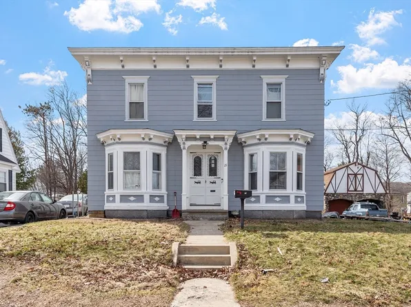 21 Burnap St, Fitchburg, MA 01420