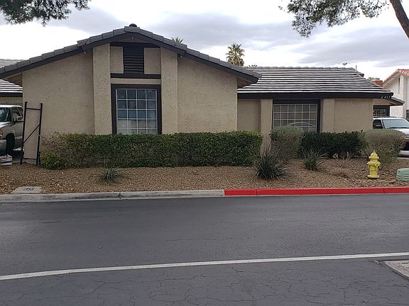 2nd image of 4441 Live Oak Dr