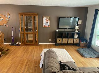 8005 E Avon Ln, Lincoln, NE 68505