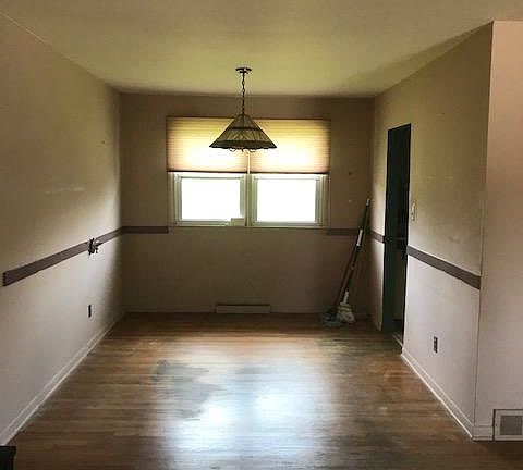 4th image of 3210 Carillon Dr