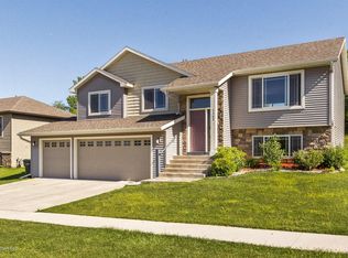 5303 Ridgeway Rd NW, Rochester, MN 55901