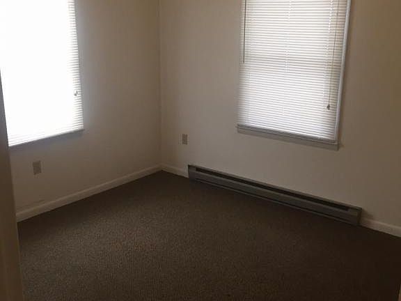 4th image of 82 Iron Mountain Dr #84B
