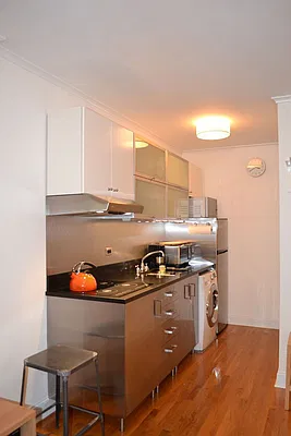 Rented by Urban Living | media 31