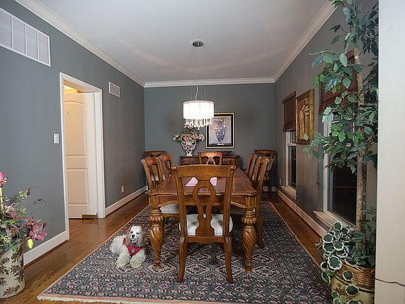 Large Dinning Room