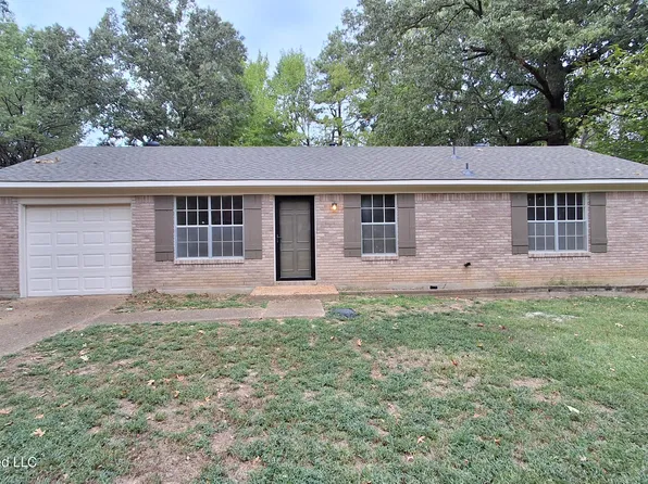 5562 Caroline Dr, Horn Lake, MS 38637