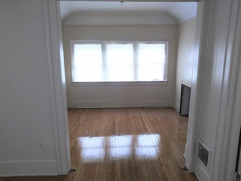 12071 Birwood St — Photo 17