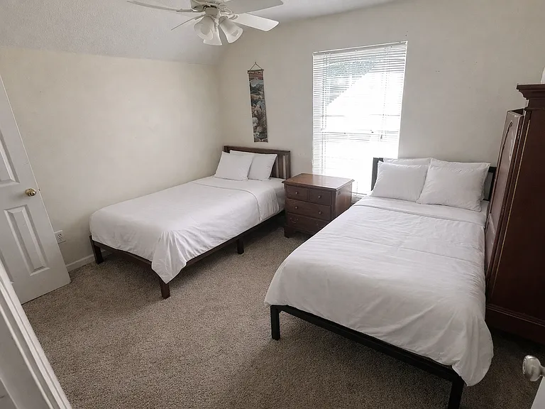 751 Plantation Dr — Photo 6
