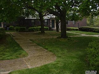 1st image of 6961 Park Dr E