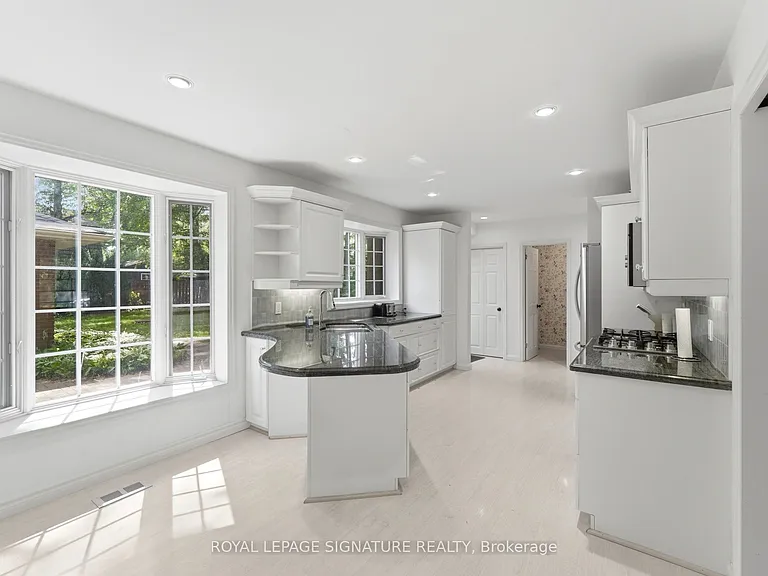 312 Dalewood Dr — Photo 9