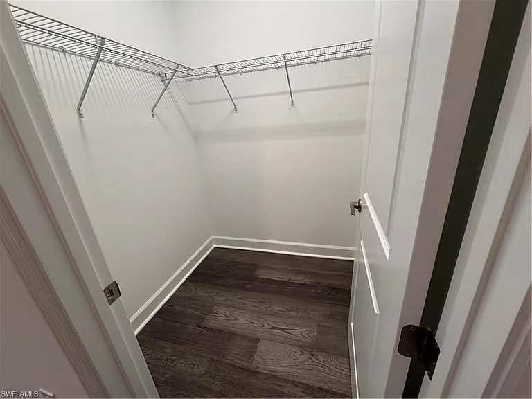 2864 Bloomfield Way — Photo 30