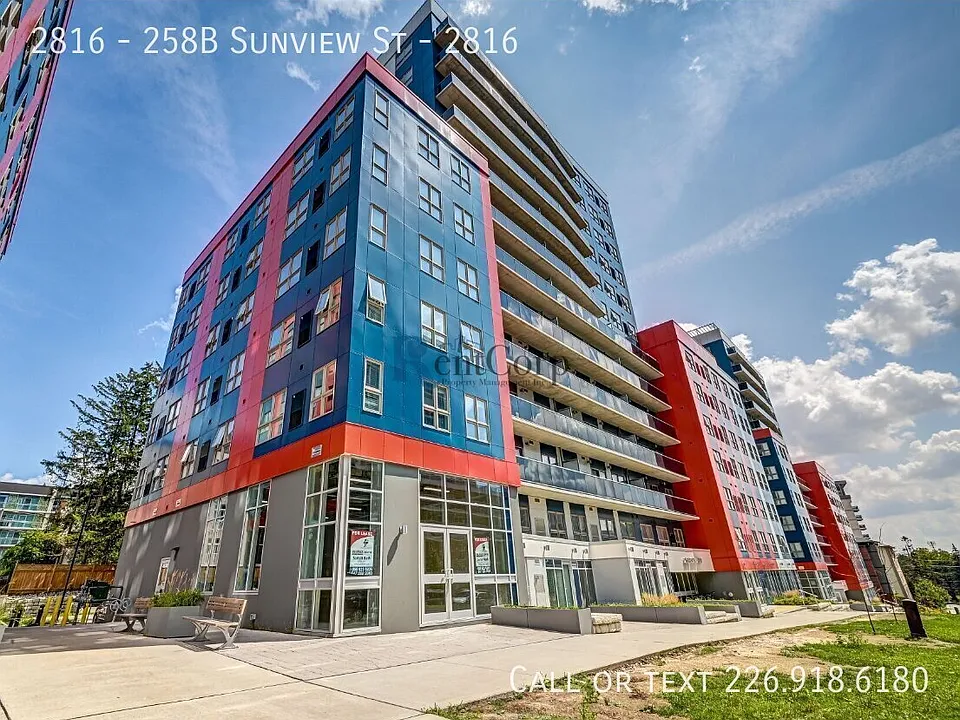2816 Sunview St #2816-258B