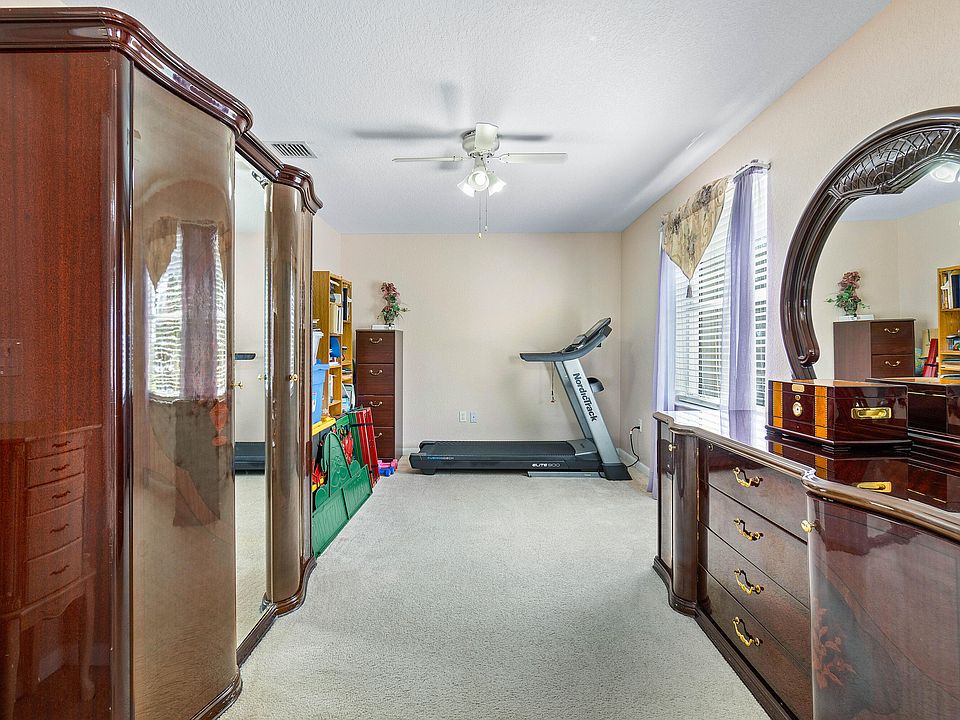 1st image of 7606 Oak Grove Circle