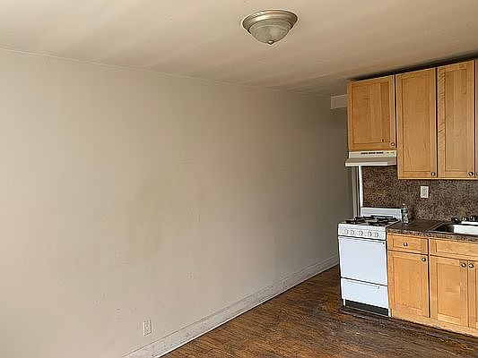 5th image of 24 Joralemon St APT E145