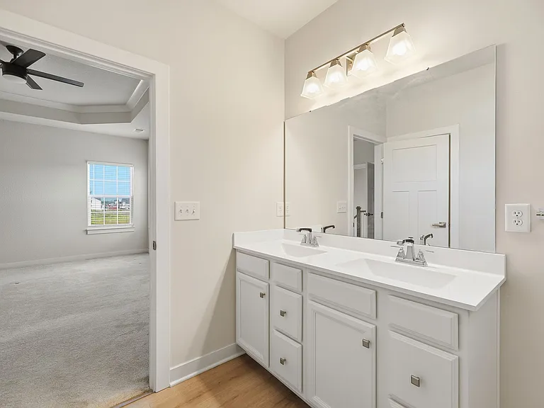 101 Iris Cir — Photo 33