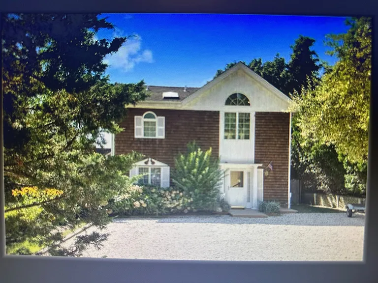 42 Towd Point Rd — Photo 3