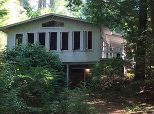 4 Pineneedle Cv, Tuftonboro, NH 03816