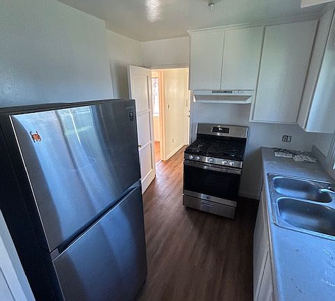 2nd image of 239 Glover Ave