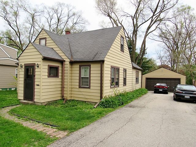1st image of 1725 Hiawatha Trl