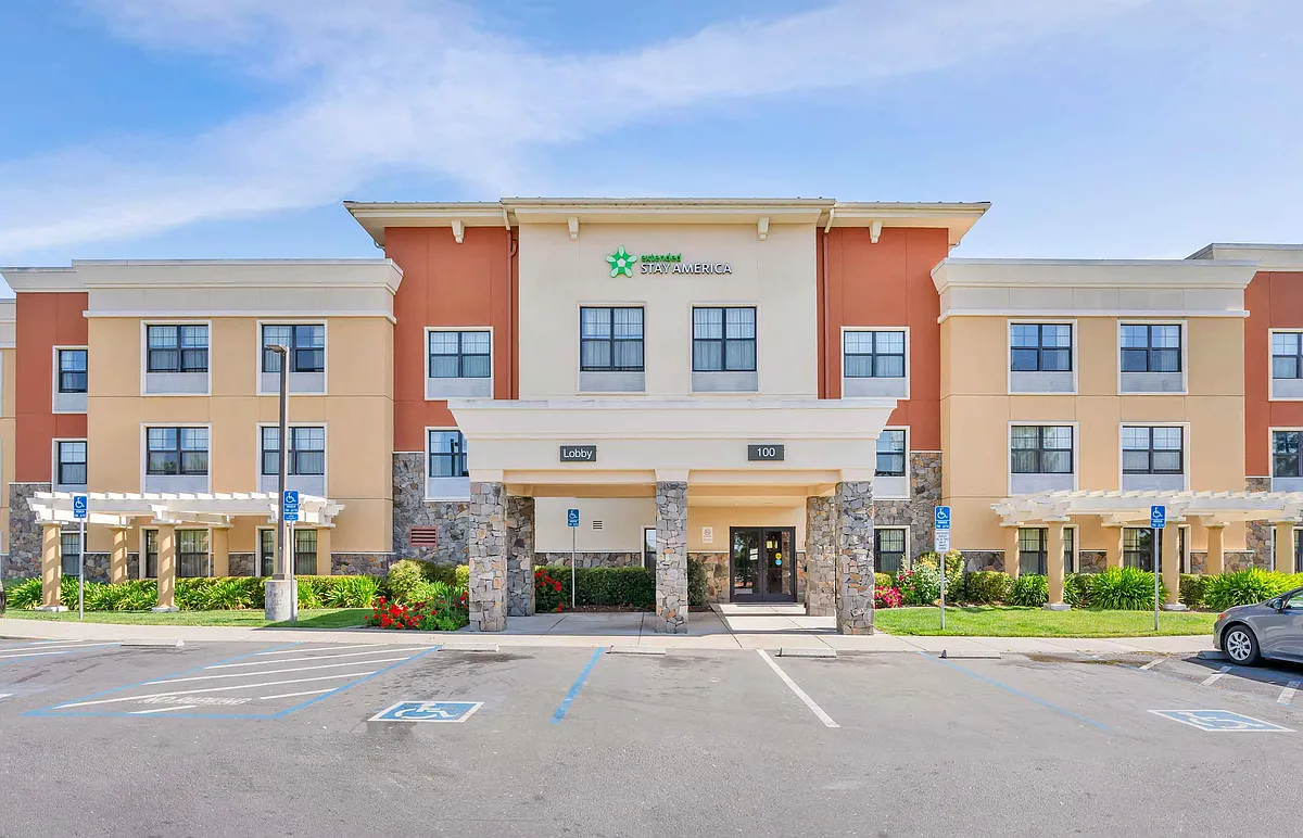 Exterior - Santa Rosa - North