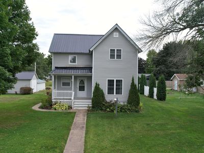 707 Main St, Elgin, IA, 52141