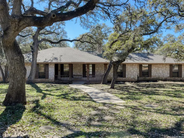 1802 SUMMERWOOD DR, San Antonio, TX 78232
