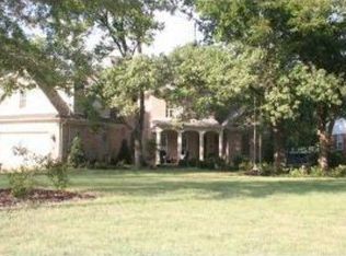 218 Andrew Way Rd, Collierville, TN 38017