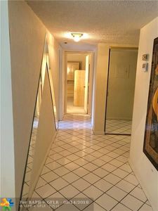 7081 Environ Blvd APT 140, Lauderhill, FL, 33319