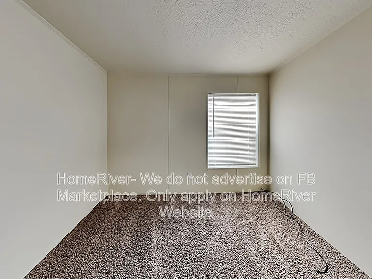 2920 S Windsor Rd — Photo 16