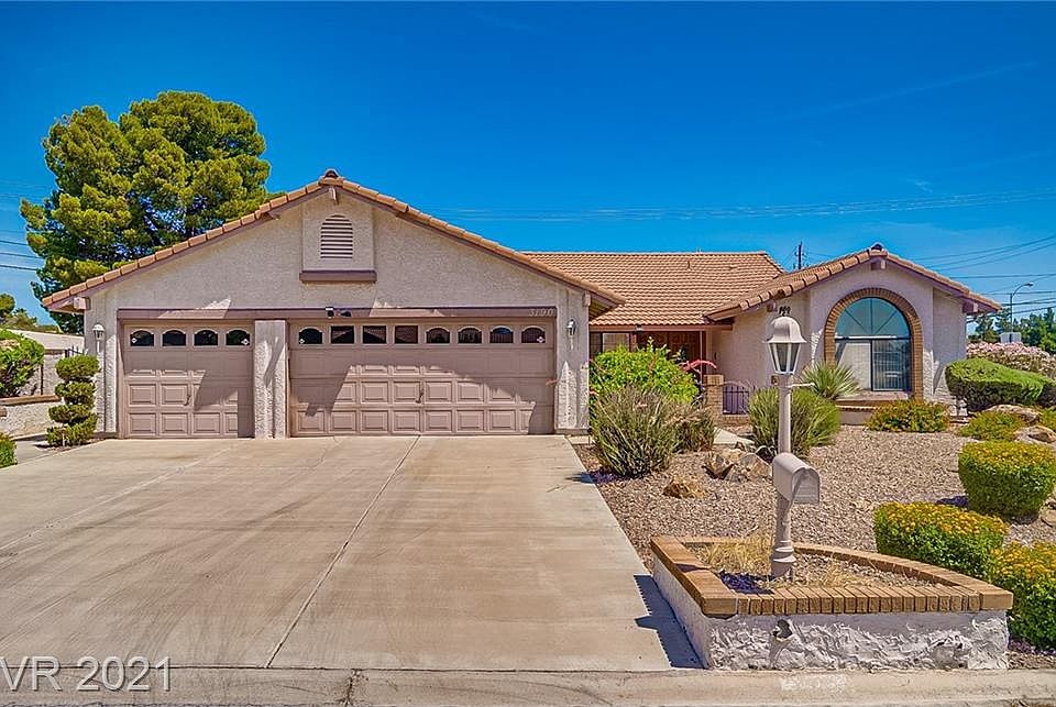1st image of 3190 Paintedhills Ave