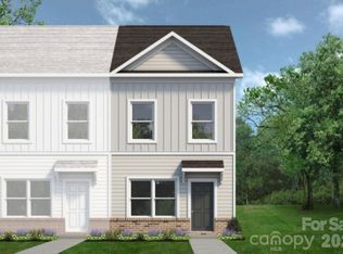 5967 Old Plank Rd #33, Charlotte, NC 28216