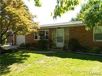 1st image of 300 Pentonville Dr