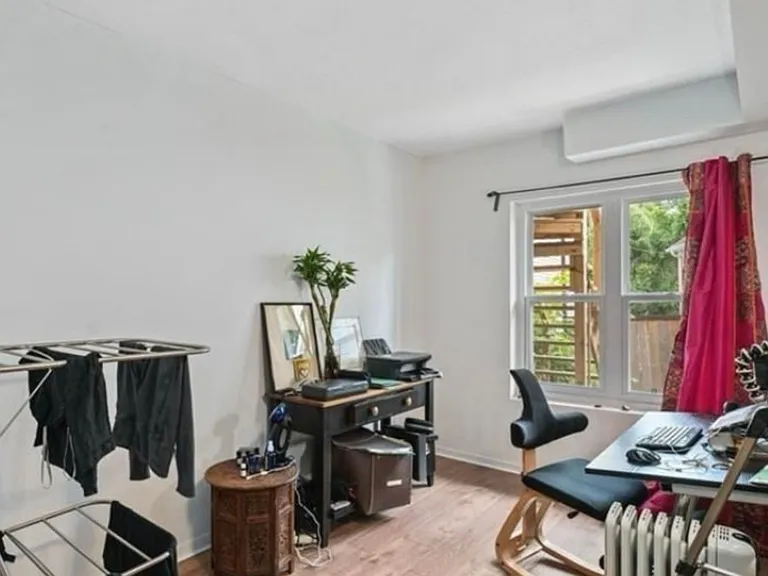9 Acacia Ave #2 — Photo 10