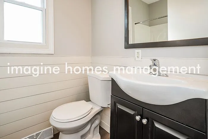 6727 Solon Blvd — Photo 10