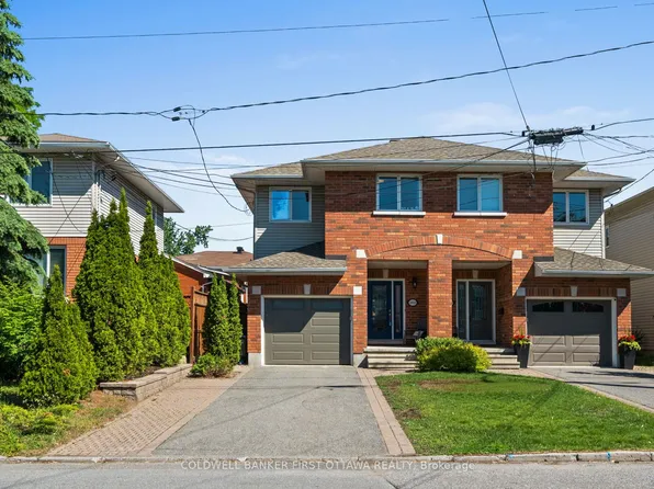 2803 Saint Stephens St, Ottawa, ON K2B 1B6