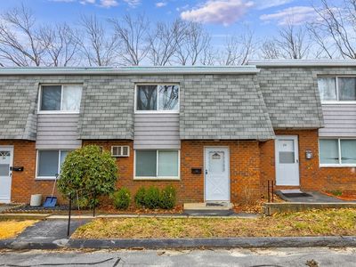 141 Thissell Ave APT 25, Dracut, MA, 01826
